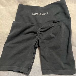 Alphalete amplify short 6.5”